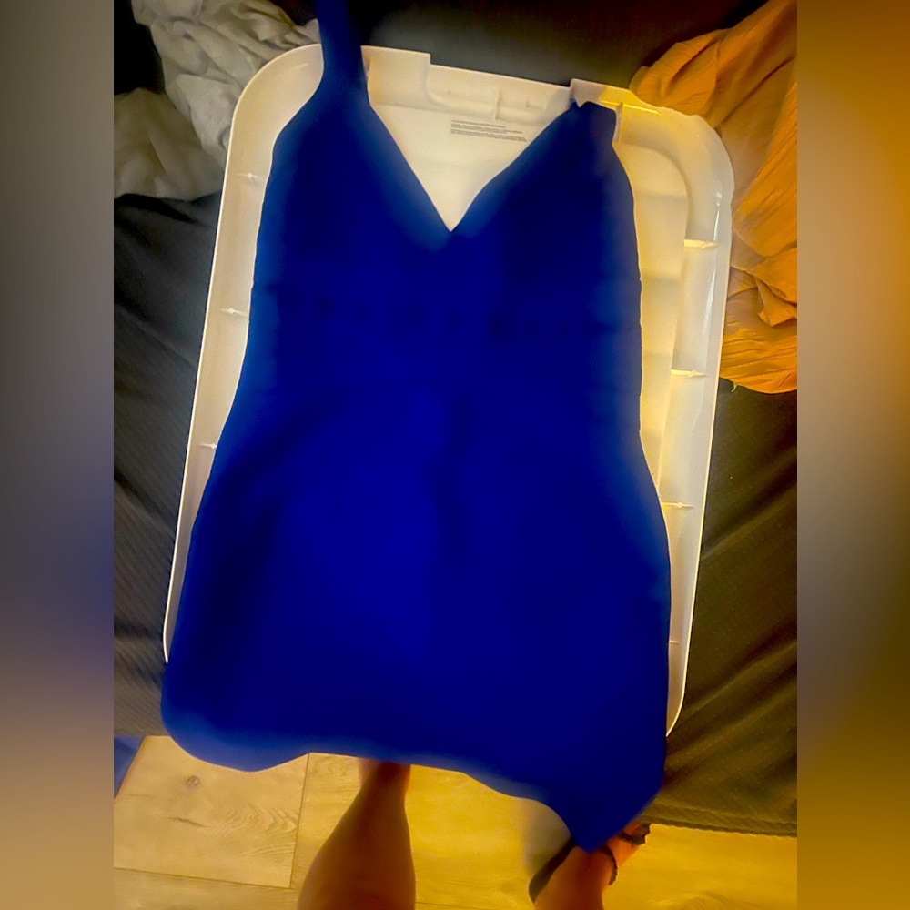 Forever 21 contemporary body con mini dress